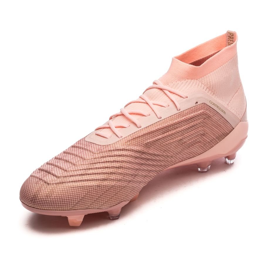 adidas 18.3 predator pink